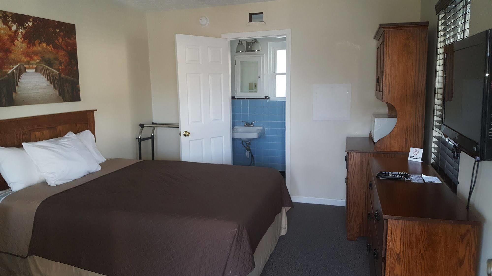 Brown'S Motel Aberdeen Bagian luar foto