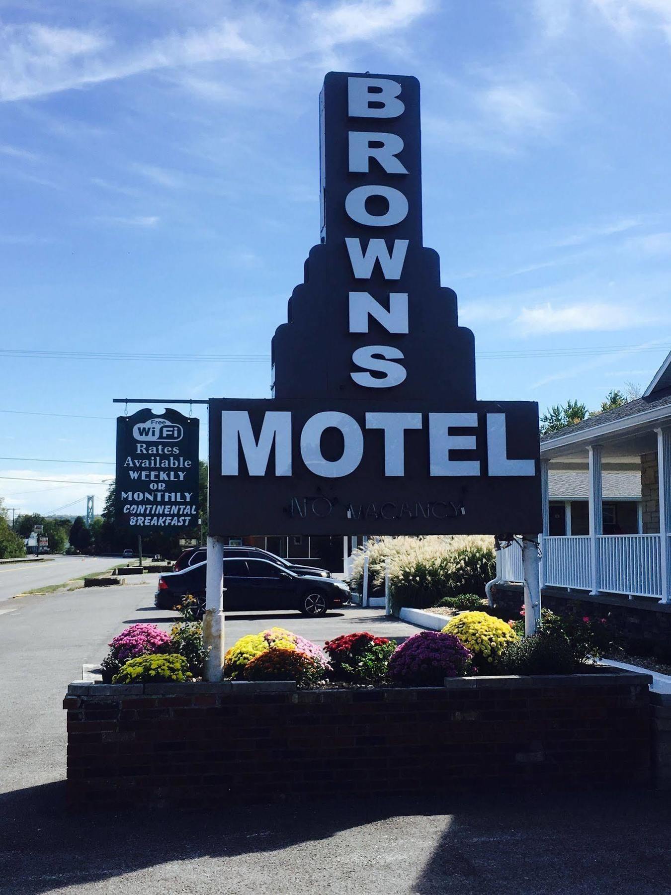 Brown'S Motel Aberdeen Bagian luar foto
